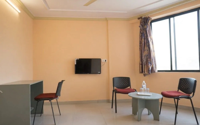 Hotel Aakar International