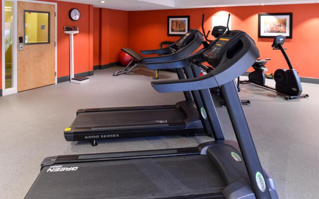 Holiday Inn Express Clearwater East - Icot Center by IHG