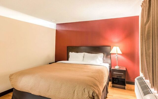 Colby Inn and Suites