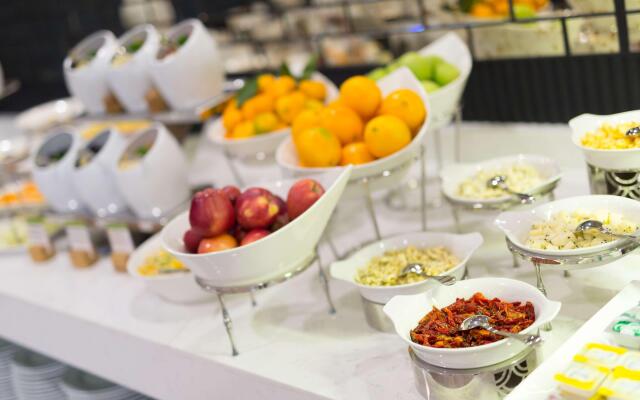DoubleTree by Hilton Hotel Izmir Airport