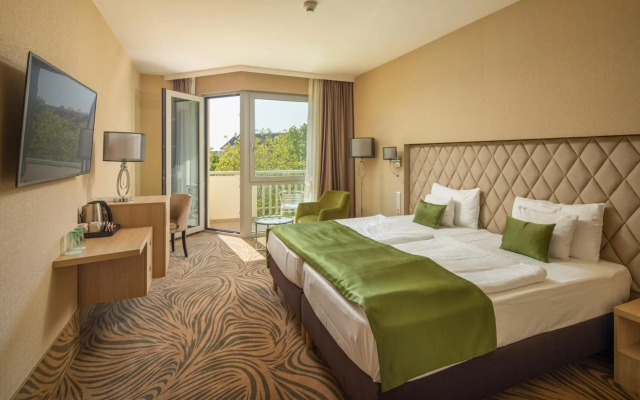 Greenfield Hotel Golf & Spa