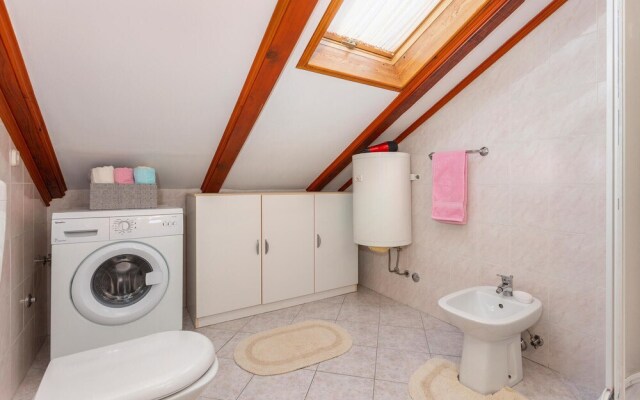 Awesome Apartment in Matulji With Wifi and 1 Bedrooms