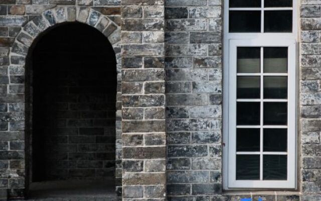 The Yihe Yangtze Hotel