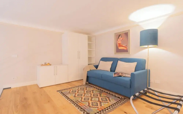 Cinque Giornate 70 Suites by Rent all Como