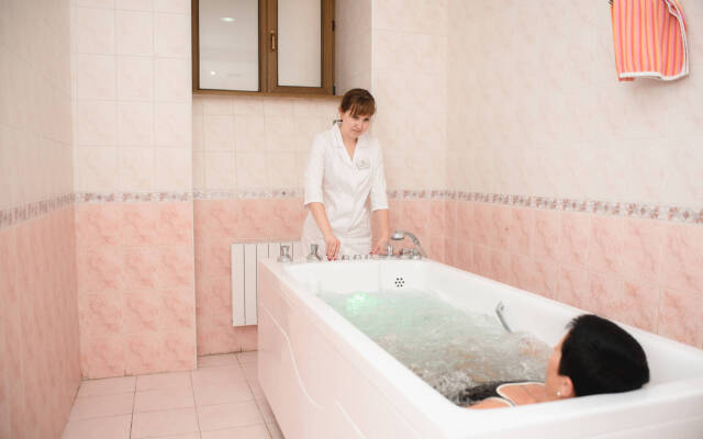 Nizhnaya Oreanda Hotel