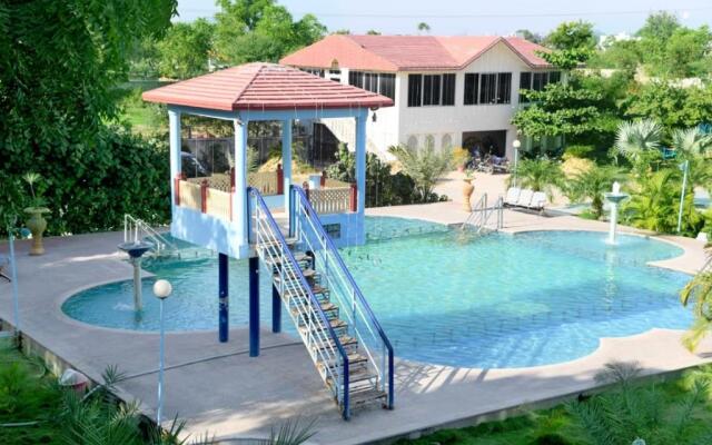Hotel Rani Bagh Resort
