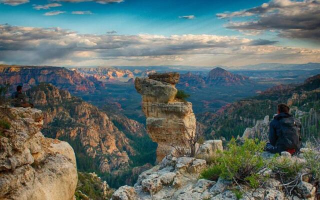 Sedona Room - Thunder Mountain