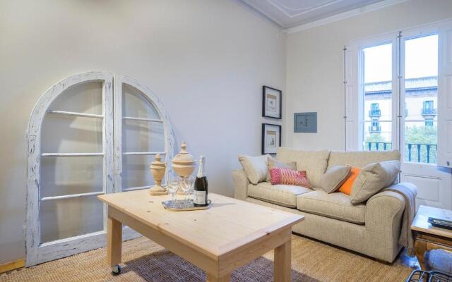 Friendly Rentals Gran Via Terrace