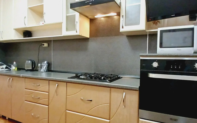 AS (ЭС) на лице Гарифа Ахунова 14