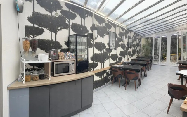 Hipotel Lilas Gambetta