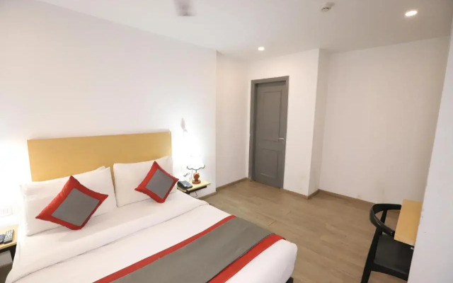 Qotel Hotel La Sarane Preet Vihar