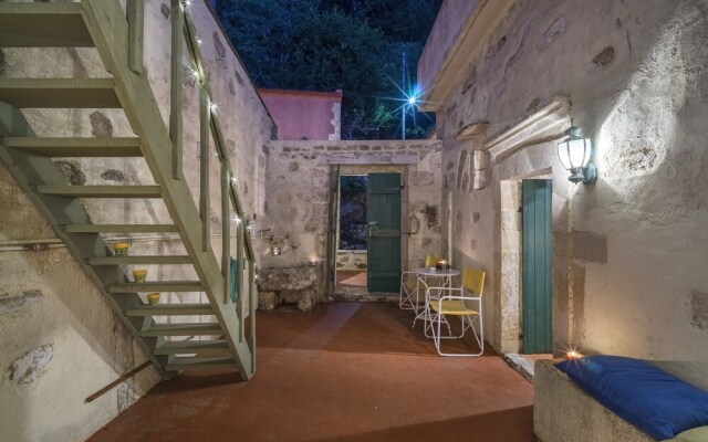 Moundros 1620 Venetian residence