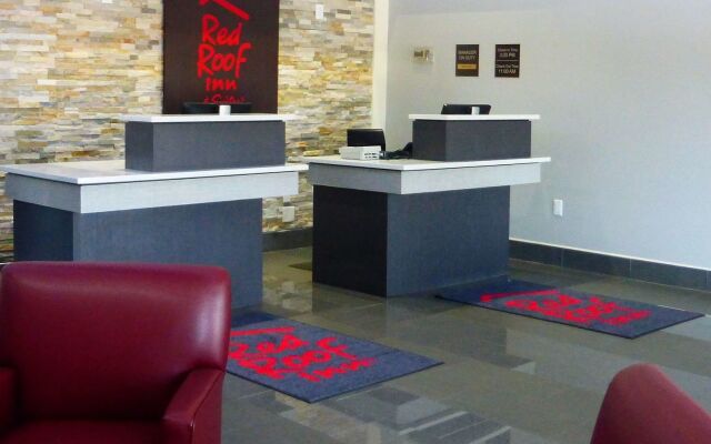 Red Roof Inn & Suites Calhoun