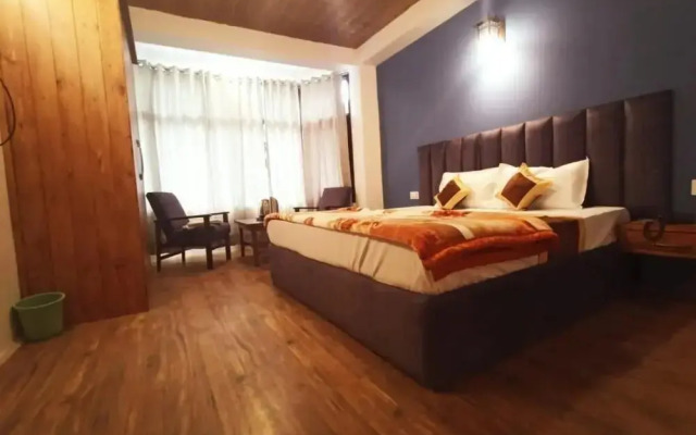 Hotel Link Way