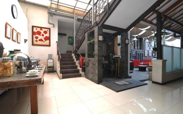 Airy Cihapit Riau Martadinata 191 Bandung