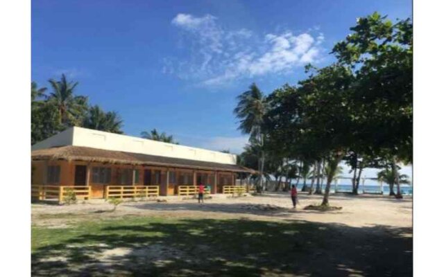 La Playa Estrella Beach Resort