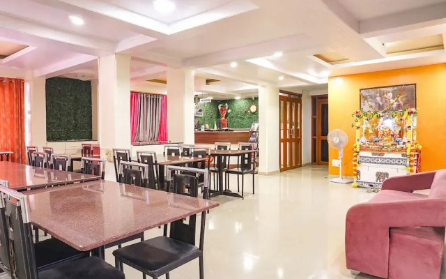 Fabhotel Shree Swami