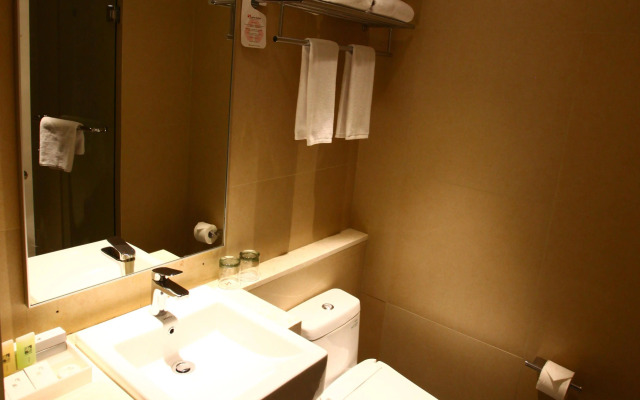 Citadines Connect Airport Jakarta