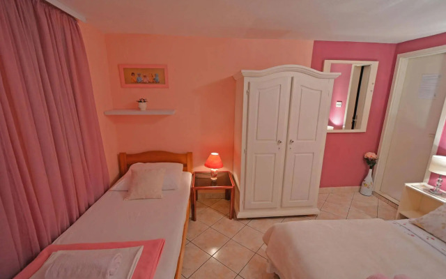 Rooms Sunce Supetar - Island Brac