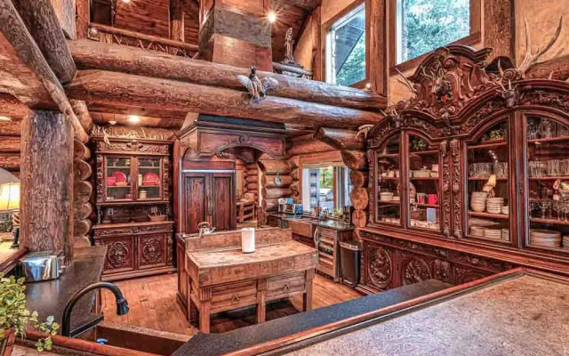 Forge Lake Lodge in Topton