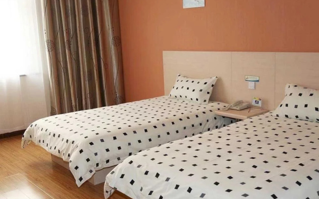 Eaka 365 Hotel