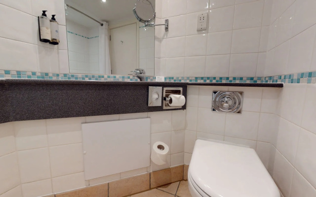 Holiday Inn Milton Keynes - Central by IHG