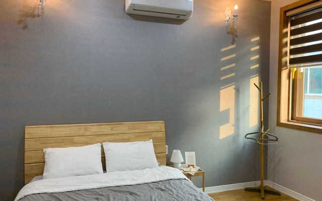 Yeosu Nangman Guest House