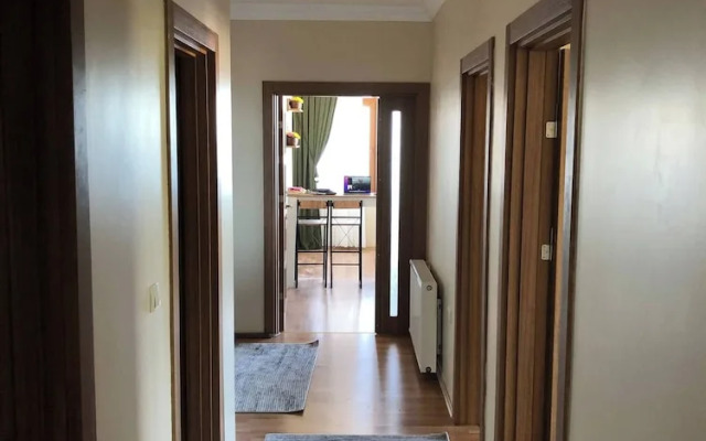 Luxury And Comfort In The City Center