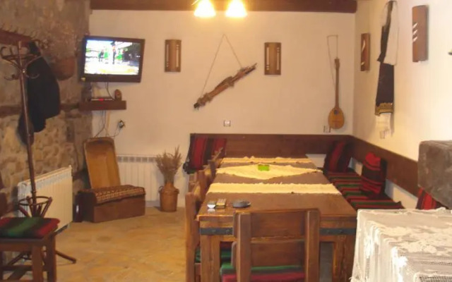 Vodenicharovata House