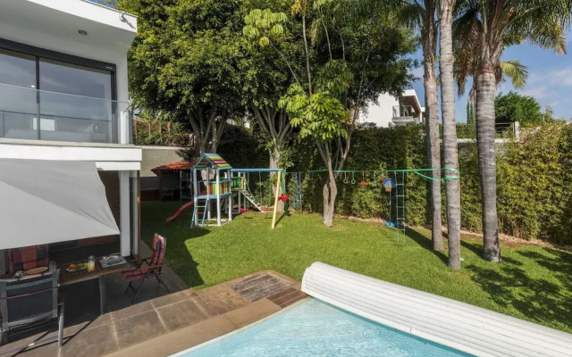 Pool, sun and sea View - Villa das Quebradas