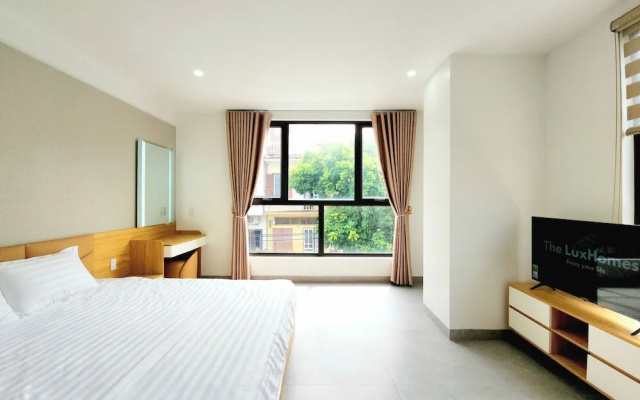 The LuxHomes Royal Apartment – Guest Rooms – Haiphong