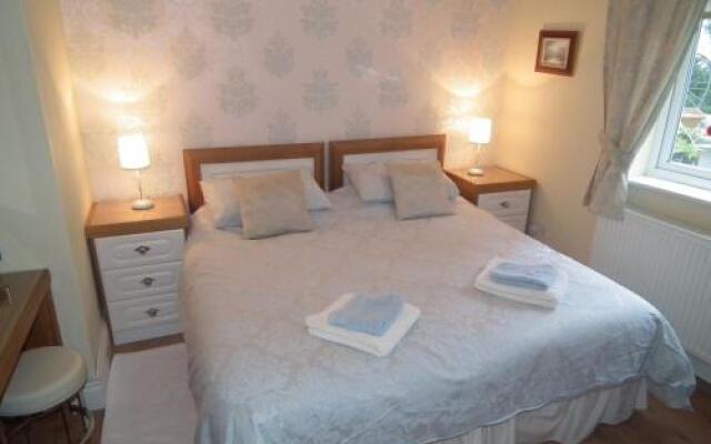 Padog B & B