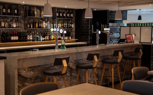 Holiday Inn Express London Stansted Airport by IHG