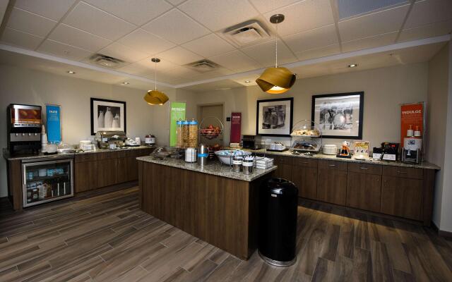 Hampton Inn & Suites by Hilton Truro