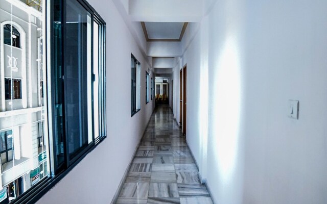 OYO 12906 Central Inn