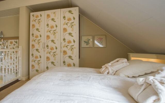 Boutique Apartment in Ritthem with Terrace