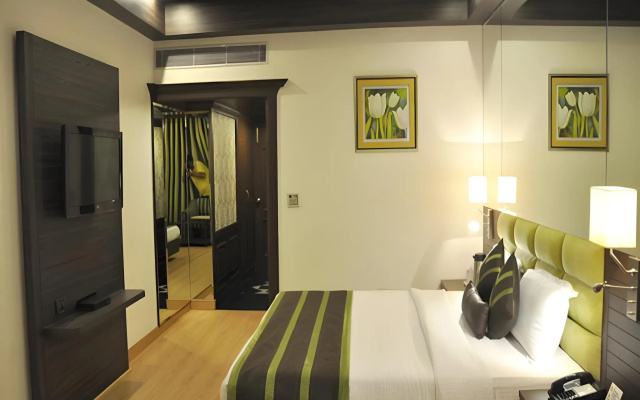 Hotel Park Grand – Guest Rooms – Chandigarh