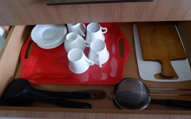 Cozy 2BR Taman Rasuna Apartment