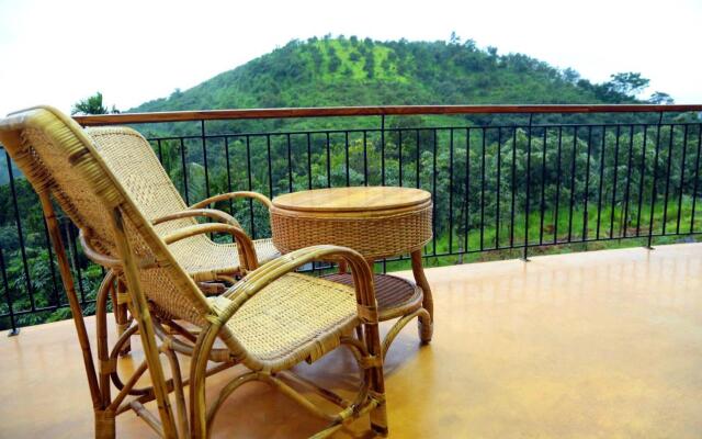 Jungle Edge Resort