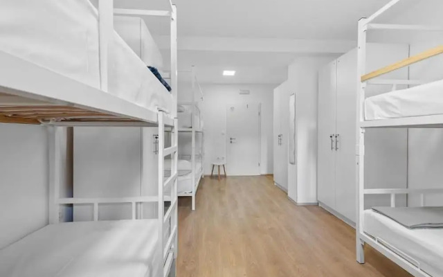 Hostel Elli