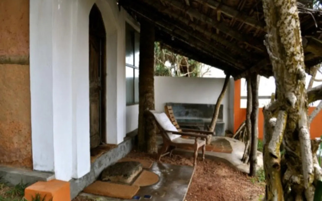 Catamaran Beach Hotel