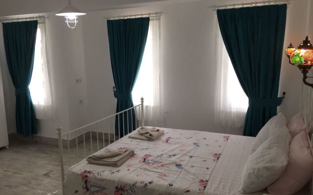 Mylos Hotel