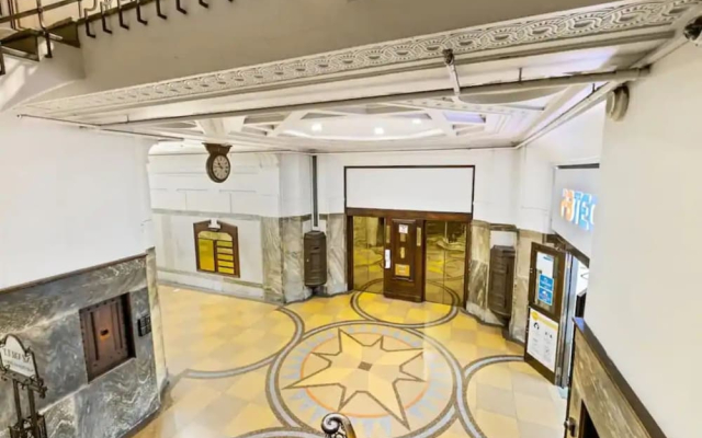 Lovely 1-bedroom apartment on Queen Street