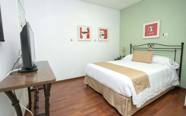 Pórtico Hotel & Galería