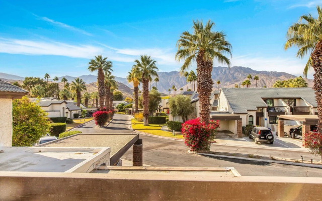 Desert Blue River Retreat