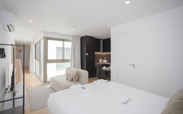 NAX Apartment F by Liiiving