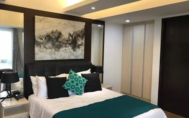 Studio Unit at Abreeza Place