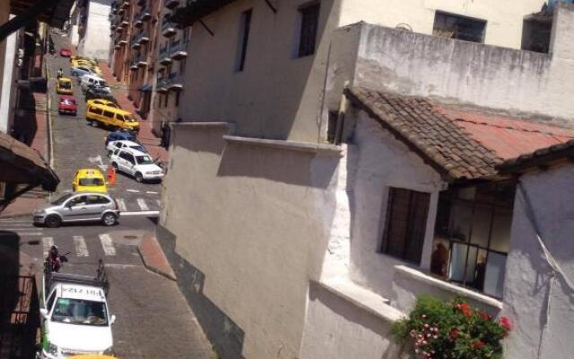 Apartamentos Colonial Home