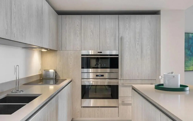 Hide Beach Residences