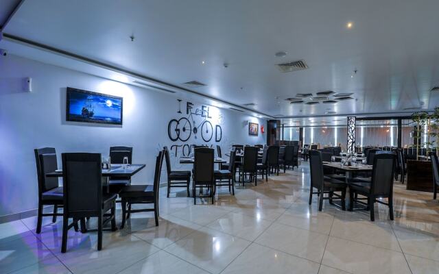 Oyo 14859 Ulavacharu Hotels